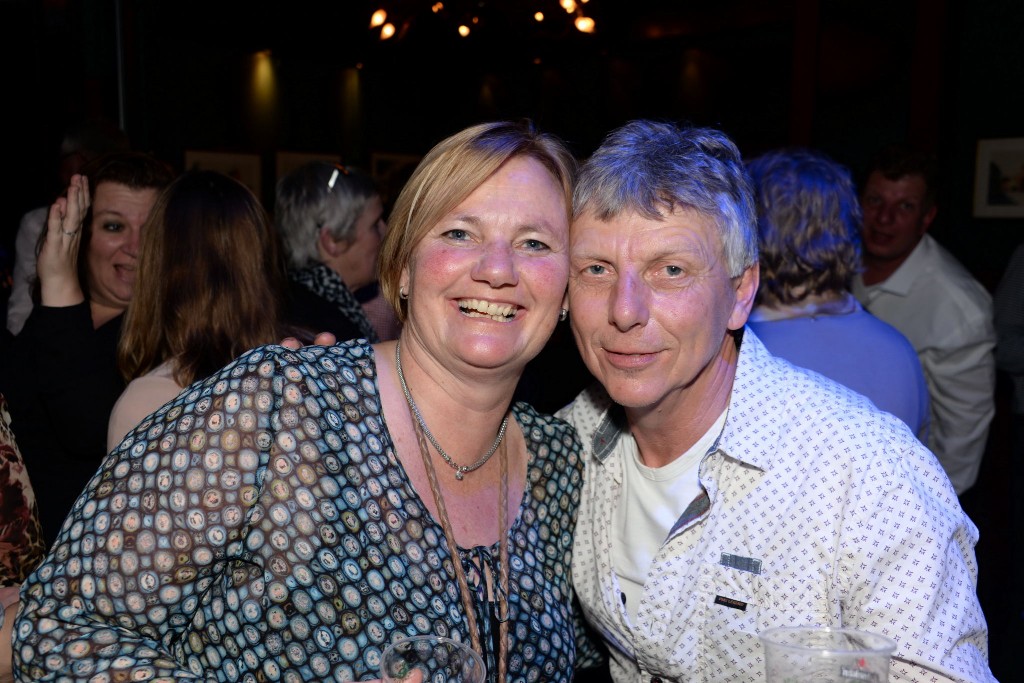 ../Images/Heel Noordwijkerhout zingt Hazes 558.jpg